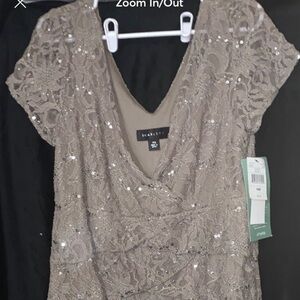 Women’s Scarlett lace sequin tiered sheath dress size 16W